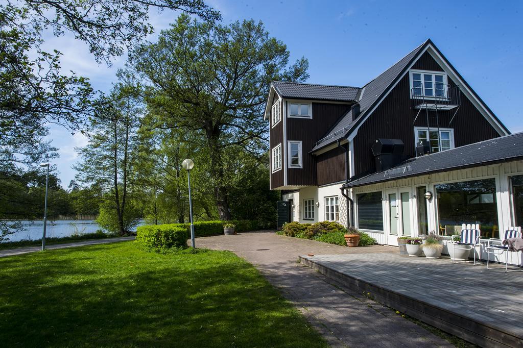 Hotell Sjoevillan Upplands Vasby Exterior photo