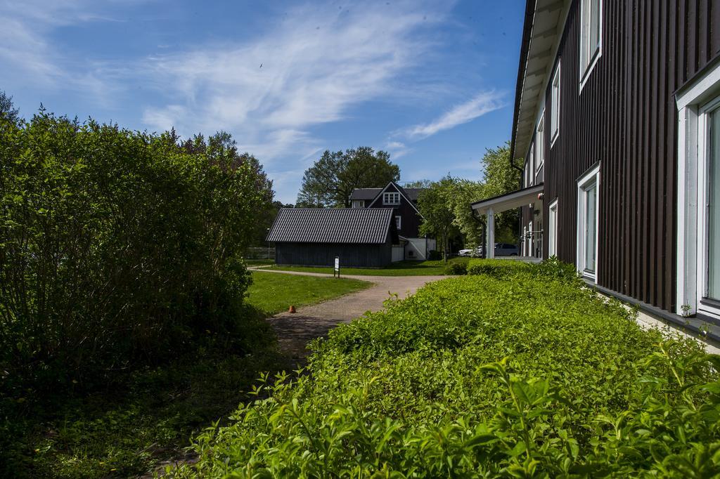 Hotell Sjoevillan Upplands Vasby Exterior photo